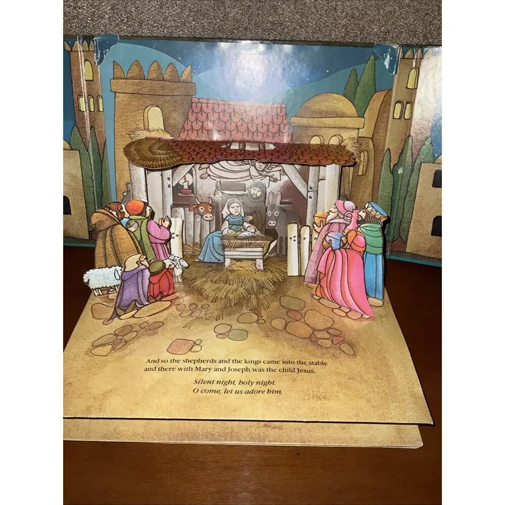 The First Christmas by Tomie de Paola 1984 Festive Pop-up Book. G. P. Putnam 3D